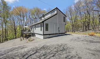 25 Arciel Dr, Albrightsville, PA 18210