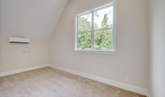1034 N Pointe Dr, Lincolnton, GA 30817