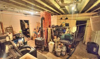815 S 358th St, Avoca, NE 68307