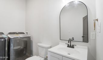 112 E River St, Antwerp, OH 45813