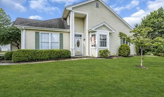 7 Woodlake Ct, Barnegat, NJ 08005