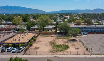 1128 ARIZONA St SE, Albuquerque, NM 87108
