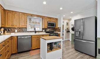 1009 9th St NW, Austin, MN 55912