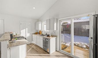 17391 E Layton Dr, Aurora, CO 80015