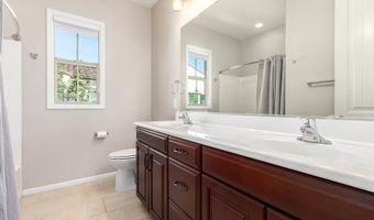 2477 W MARKET Pl 69, Chandler, AZ 85248
