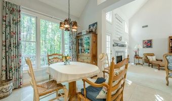 322 Pebble Trl, Alpharetta, GA 30003