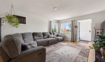 218 W Madill St, Antioch, CA 94509