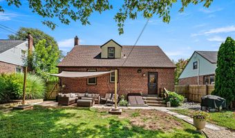321 E RIVELY Ave, Aldan, PA 19018