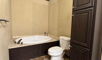 3308 Burgett St, Carlsbad, NM 88220
