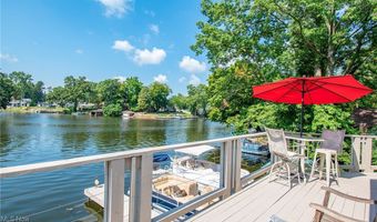 3956 S Turkeyfoot Rd, Akron, OH 44319