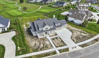 2002 Approach Dr, Auburn, IN 46706
