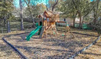 1626 N 14th St, Arkansas City, KS 67005