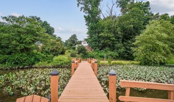8352 ORANGE Ct, Alexandria, VA 22309