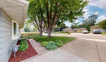 1402 Marie Ave, Albert Lea, MN 56007