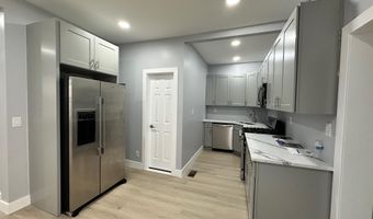 29 W 26TH St, Bayonne, NJ 07002