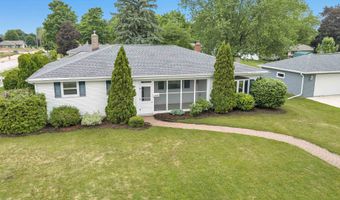 1529 CLARK St, Algoma, WI 54201