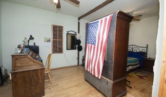 517 E Reinken Ave, Belen, NM 87002