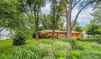 1108 Elm St, Baldwin City, KS 66006