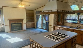 5560 Mcclain Rd, Lima, OH 45806