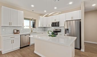 10202 W SASABE Dr, Arizona City, AZ 85123