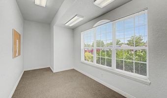 102 SE Executive Dr, Bentonville, AR 72712
