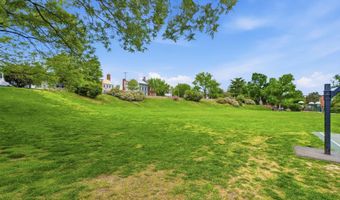 601 WILKES St 301, Alexandria, VA 22314