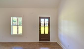 410 Edgewood Dr, Belton, SC 29627