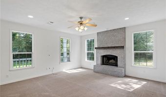 12000 Grassbur Rd, Bryan, TX 77808