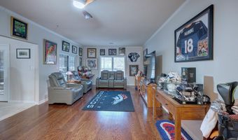 1923 Eastridge Dr, Arkansas City, KS 67005