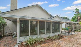 1554 LINKSIDE Dr, Atlantic Beach, FL 32233