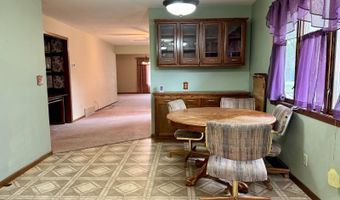 322 S 2nd St, Ashton, SD 57424