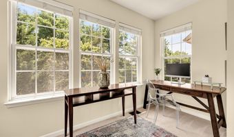 6747 APPLEMINT Ln, Alexandria, VA 22310