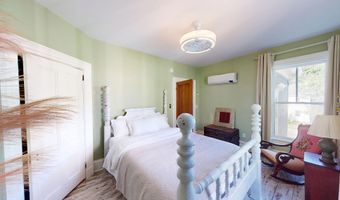 84 Cedar St, Bangor, ME 04401