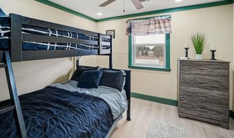 7424 Dulce Rd, Carlsbad, NM 88220
