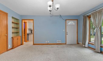 216 W SEYMOUR St, Appleton, WI 54915