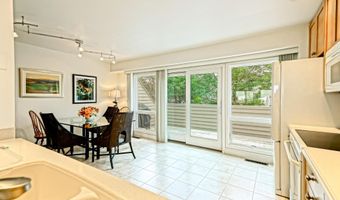 53 CAPE HENLOPEN Dr 6, Lewes, DE 19958