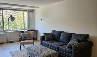 1210 N TAFT St 710, Arlington, VA 22201