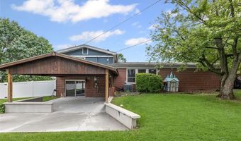 4301 Chantel Dr, Alton, IL 62002