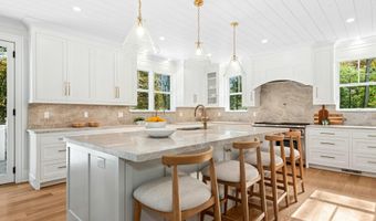 10 Stony Brook Rd, Darien, CT 06820