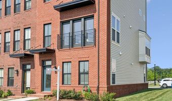 23162 HORSESHOE TRAIL Sq, Ashburn, VA 20148