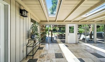 10494 Meadow Glen Way E, Escondido, CA 92026