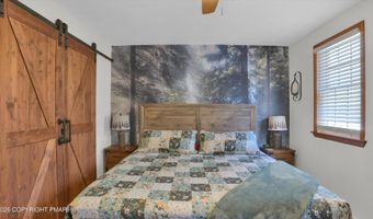 42 Ottomanelli Dr, Albrightsville, PA 18210