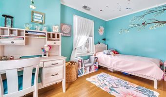 80 Clemmer Ave, Akron, OH 44313