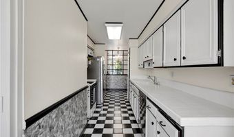 1340 S Beverly Gln 211, Los Angeles, CA 90024