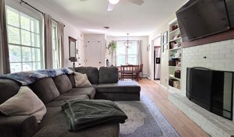 4 CAROLEE Dr, Dover, DE 19901