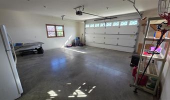913 34th St, Cody, WY 82414