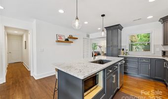 2933 Hilliard Dr, Charlotte, NC 28205