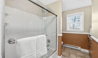 23 Daniel Rd, Bristol, CT 06010