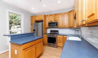 504- J N THOMAS St J, Arlington, VA 22203