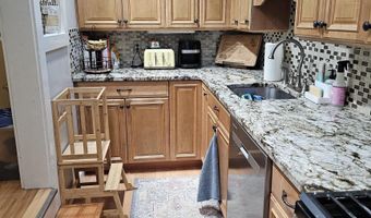 216 Marlin Rd, Absecon, NJ 08201